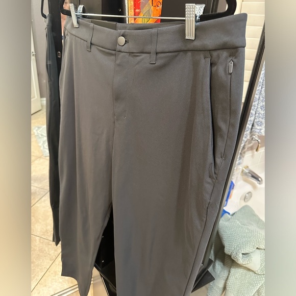 Lululemon ABC Classic-Fit Mens Trouser
32"L *Warpstreme - Picture 2 of 9